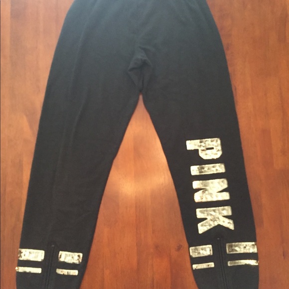 PINK Victoria's Secret Pants - *FINAL PRICE* VS PINK bling sweatpants